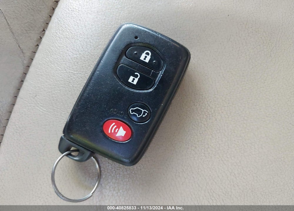 2010 TOYOTA HIGHLANDER LIMITED VIN: 5TDDK3EH7AS030865