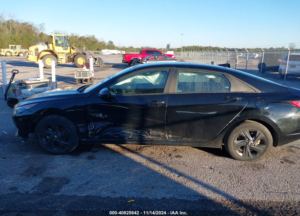 2023 HYUNDAI ELANTRA SEL VIN: KMHLM4AG0PU392433