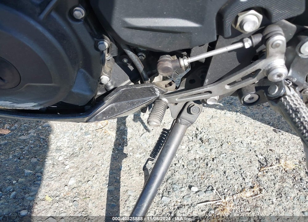 2023 KAWASAKI EX400 VIN: JKAEXKH16PDAN4235