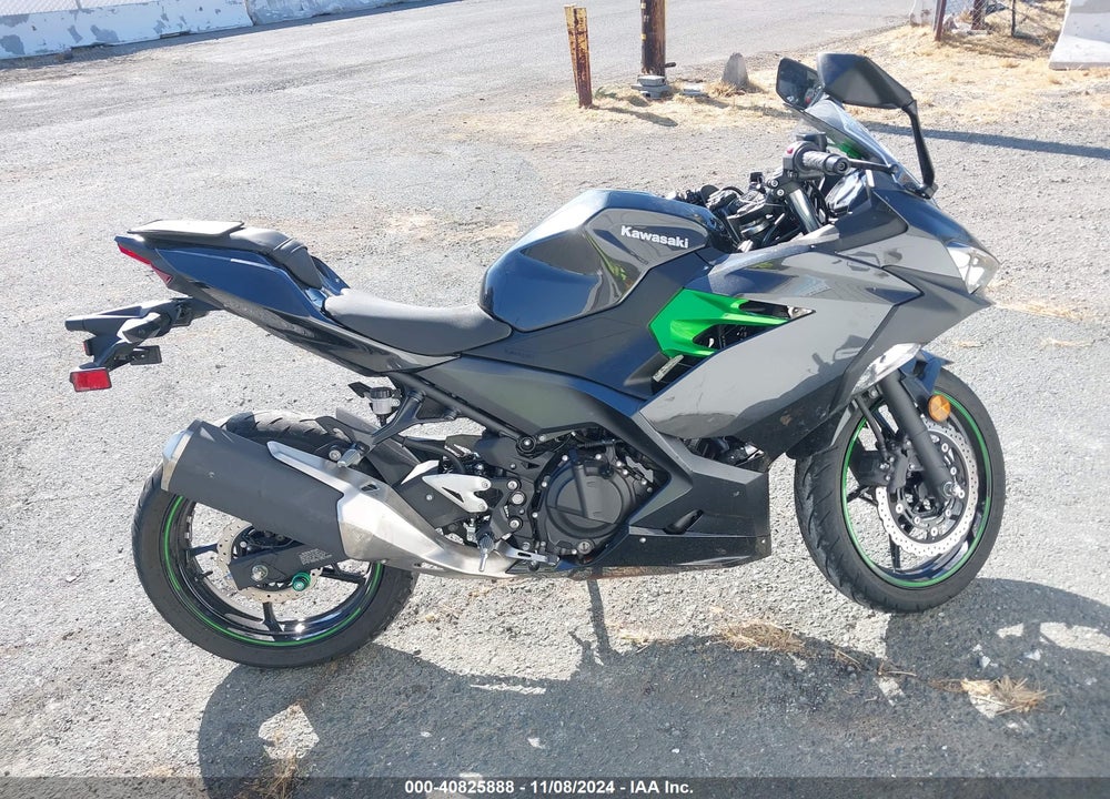 2023 KAWASAKI EX400 VIN: JKAEXKH16PDAN4235