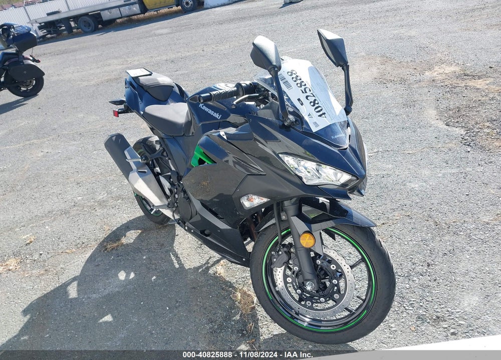 2023 KAWASAKI EX400 VIN: JKAEXKH16PDAN4235