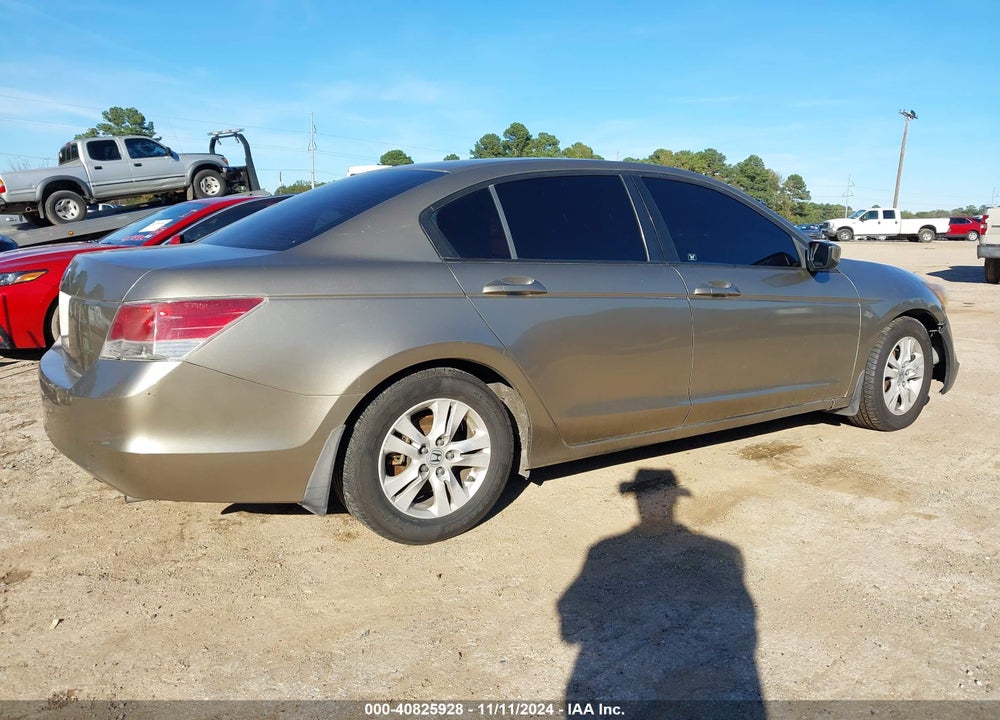 2008 HONDA ACCORD 2.4 LX-P VIN: JHMCP26498C022490