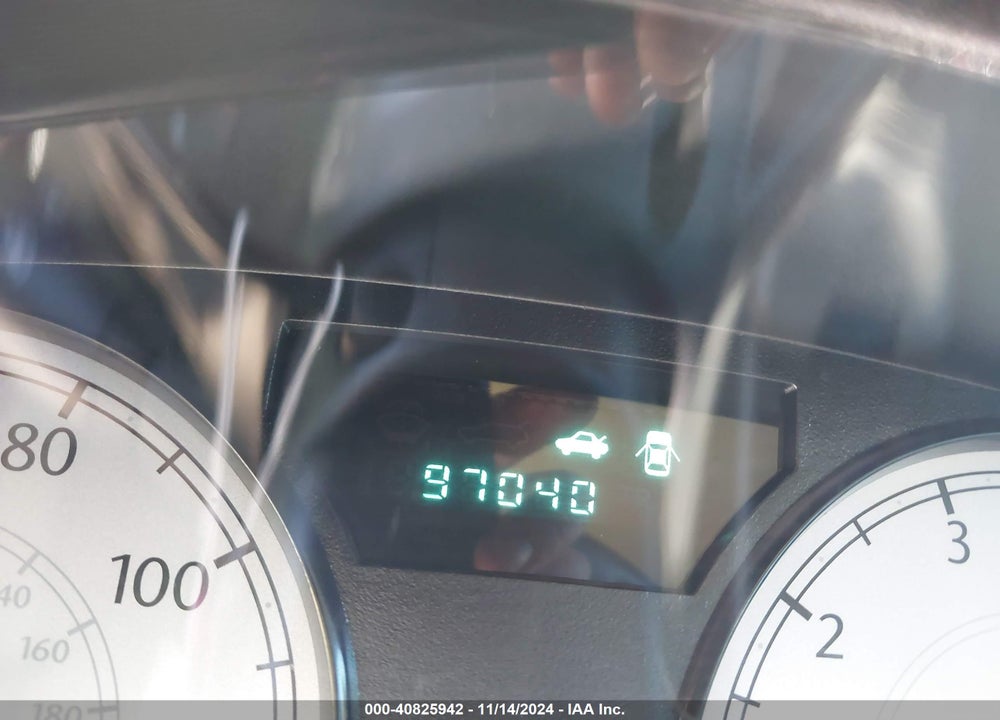 2007 CHRYSLER 300 VIN: 2C3LA43R87H772252