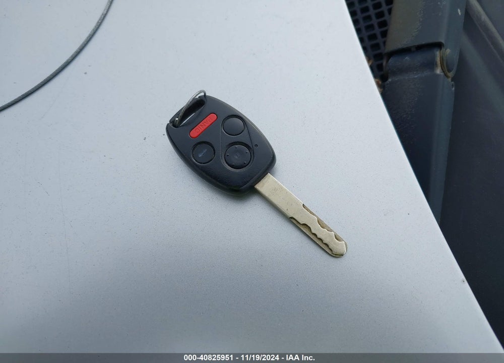 2004 HONDA ACCORD SDN LX VIN: JHMCM56344C031349