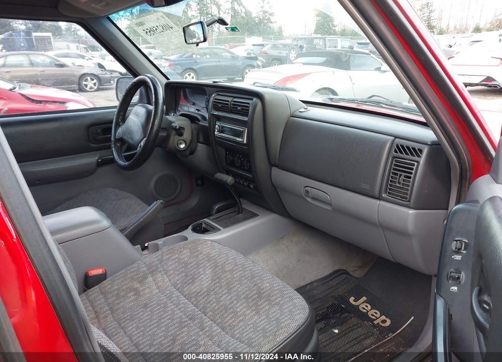 1998 JEEP CHEROKEE CLASSIC/SPORT VIN: 1J4FJ68S9WL182668