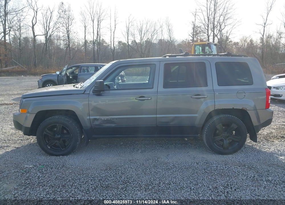 2013 JEEP PATRIOT LATITUDE VIN: 1C4NJRFB0DD228630