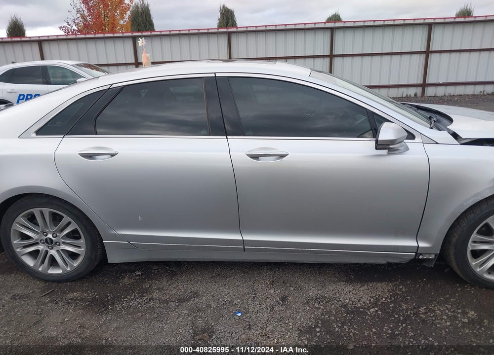2014 LINCOLN MKZ VIN: 3LN6L2J90ER827087