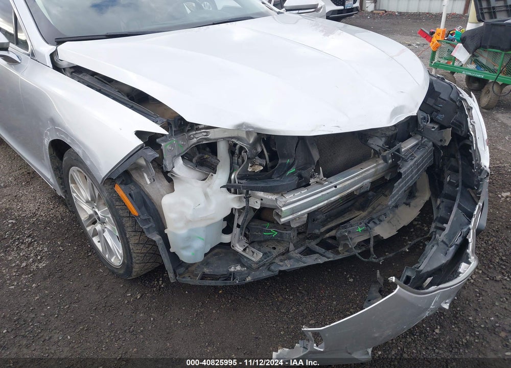 2014 LINCOLN MKZ VIN: 3LN6L2J90ER827087