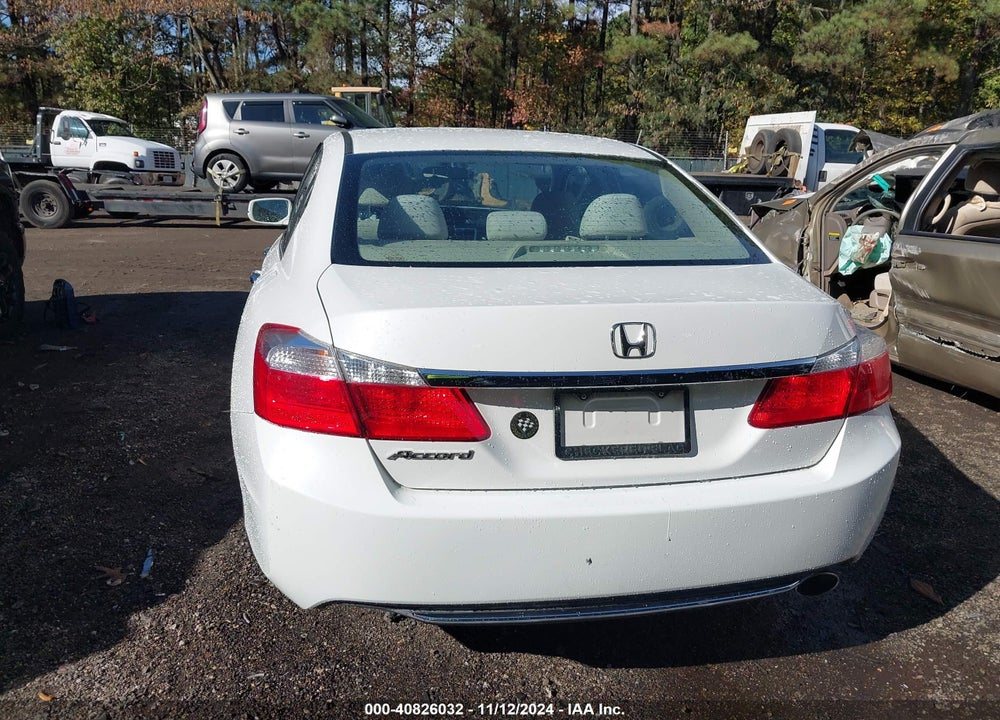 2015 HONDA ACCORD EX VIN: 1HGCR2F70FA060397