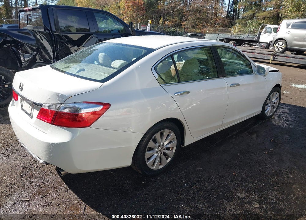 2015 HONDA ACCORD EX VIN: 1HGCR2F70FA060397