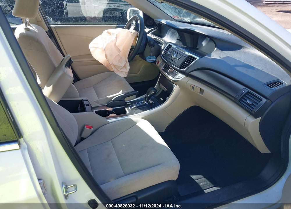 2015 HONDA ACCORD EX VIN: 1HGCR2F70FA060397