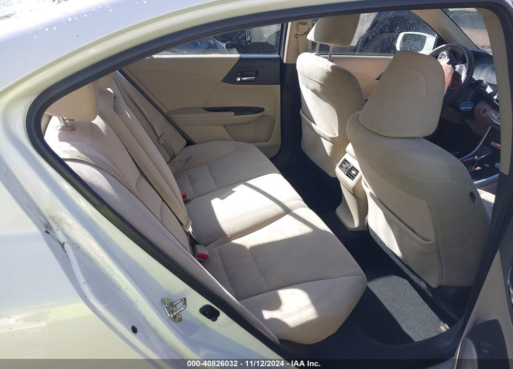 2015 HONDA ACCORD EX VIN: 1HGCR2F70FA060397