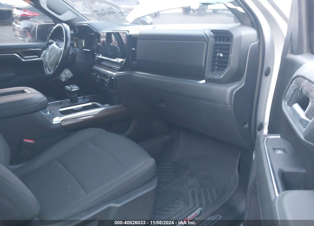 2022 CHEVROLET SILVERADO 1500 4WD SHORT BED RST VIN: 3GCUDEET5NG587398