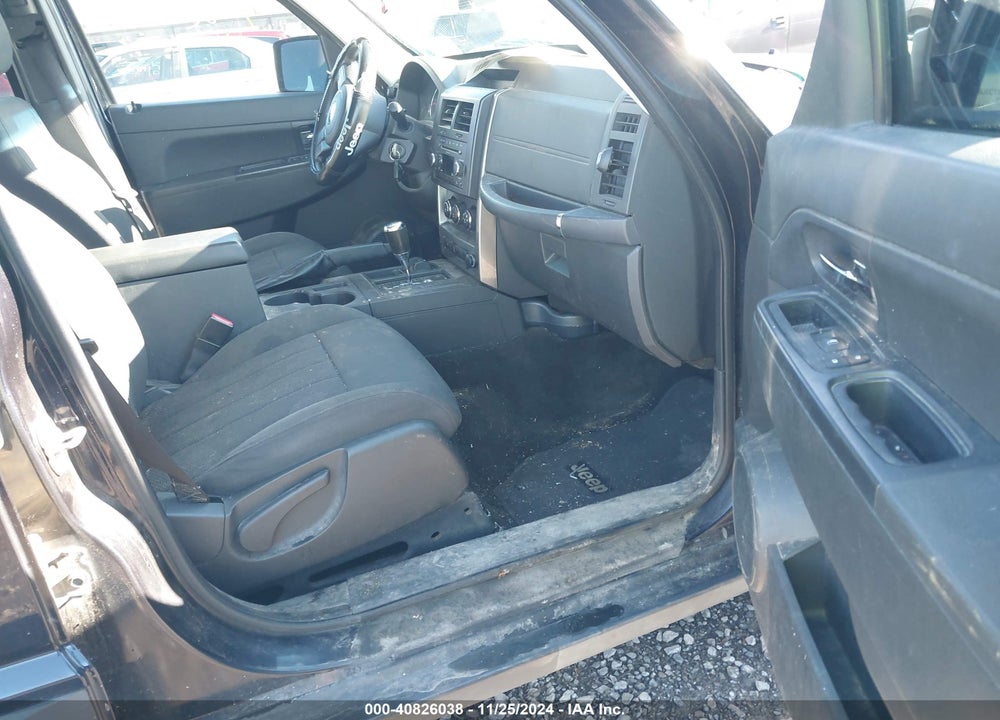 2011 JEEP LIBERTY SPORT VIN: 1J4PN2GK0BW519109