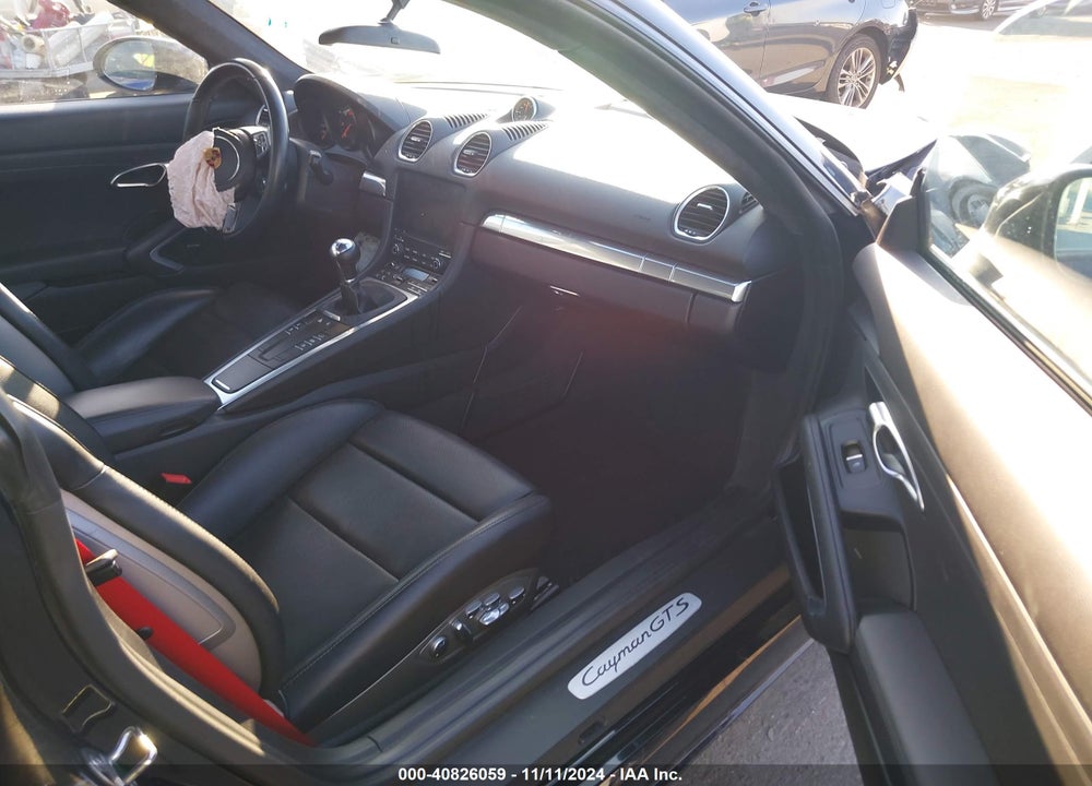 2019 PORSCHE 718 CAYMAN GTS VIN: WP0AB2A83KS278171