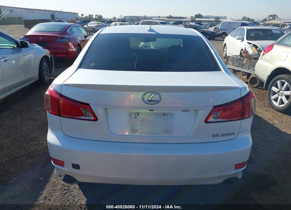 2011 LEXUS IS 250 VIN: JTHBF5C23B5132160