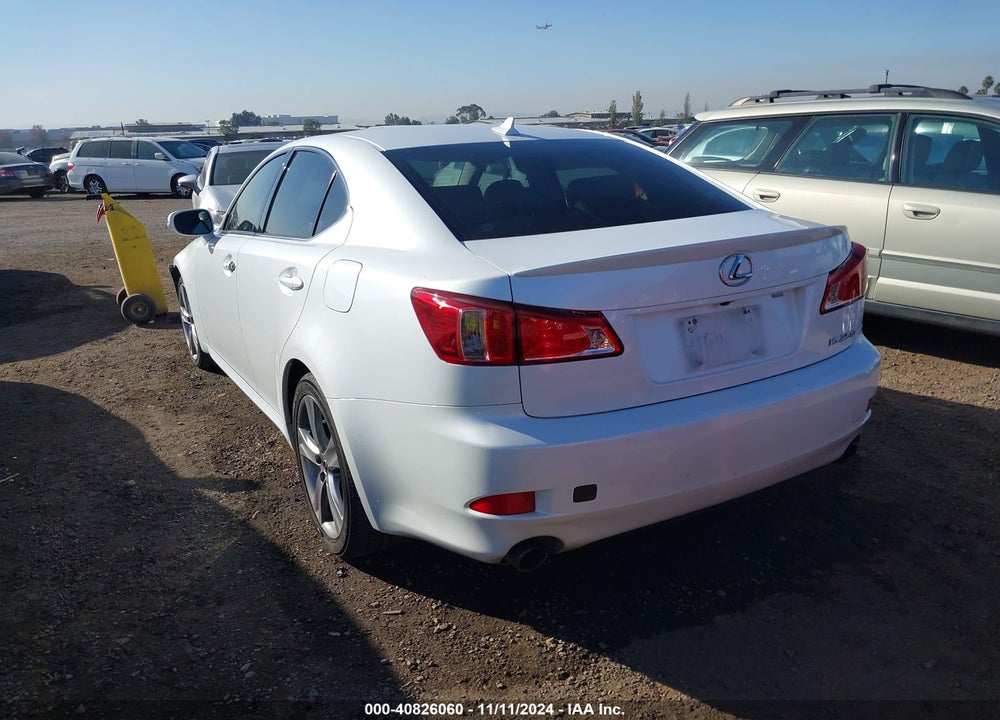 2011 LEXUS IS 250 VIN: JTHBF5C23B5132160