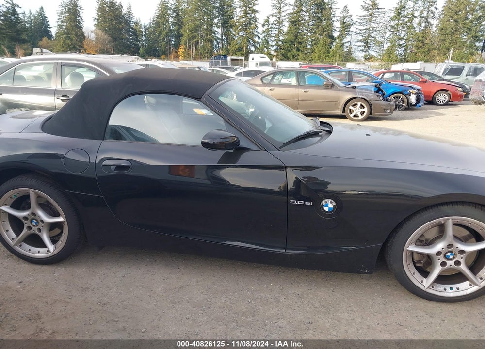 2008 BMW Z4 3.0SI VIN: 4USBU53518LX03998