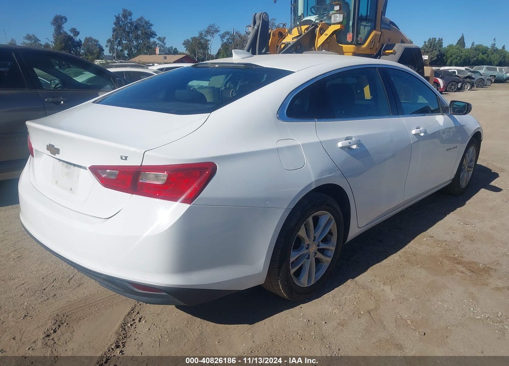 2018 CHEVROLET MALIBU LT VIN: 1G1ZD5ST4JF152550