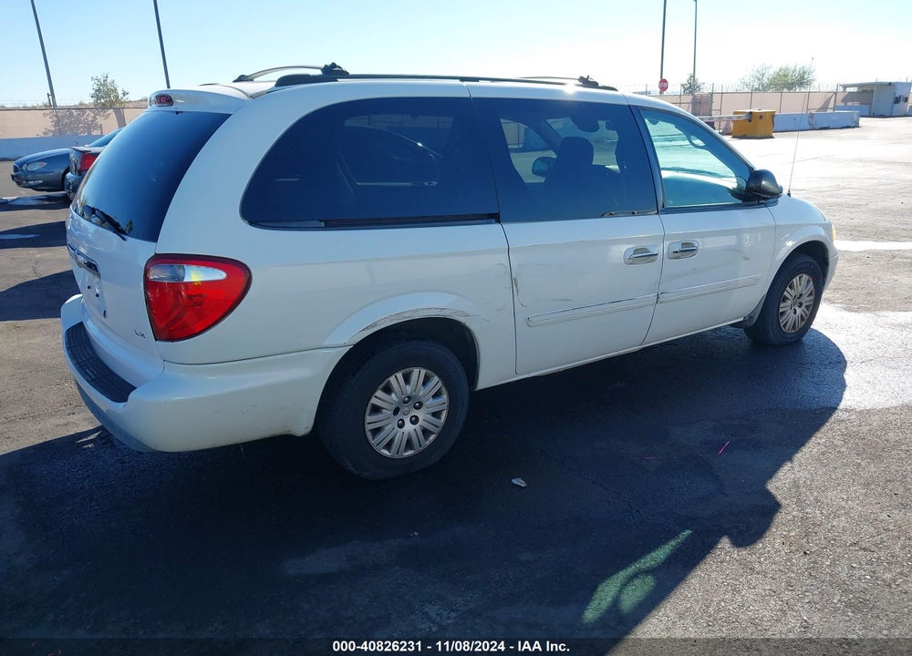 2006 CHRYSLER TOWN & COUNTRY LX VIN: 2A4GP44R06R661238