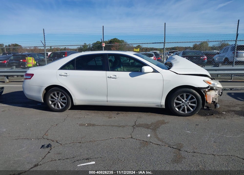 2011 TOYOTA CAMRY XLE VIN: 4T1BF3EK0BU656225
