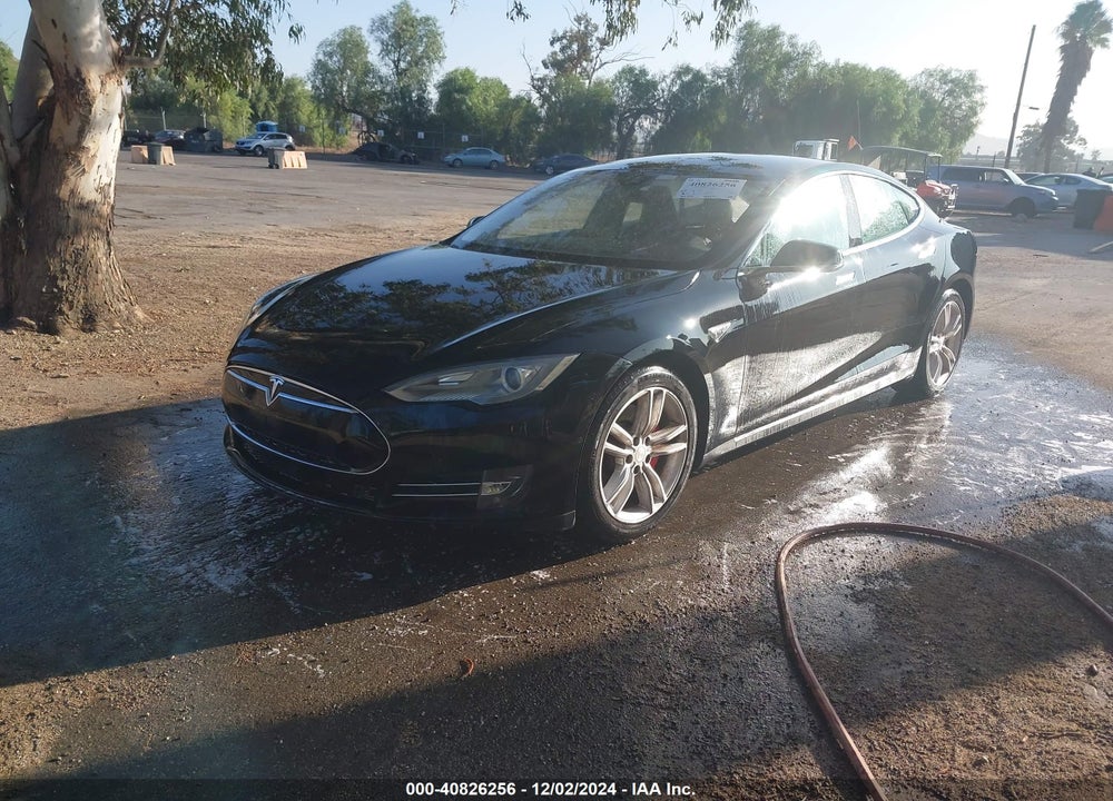 2014 TESLA MODEL S VIN: 5YJSA1H15EFP61933
