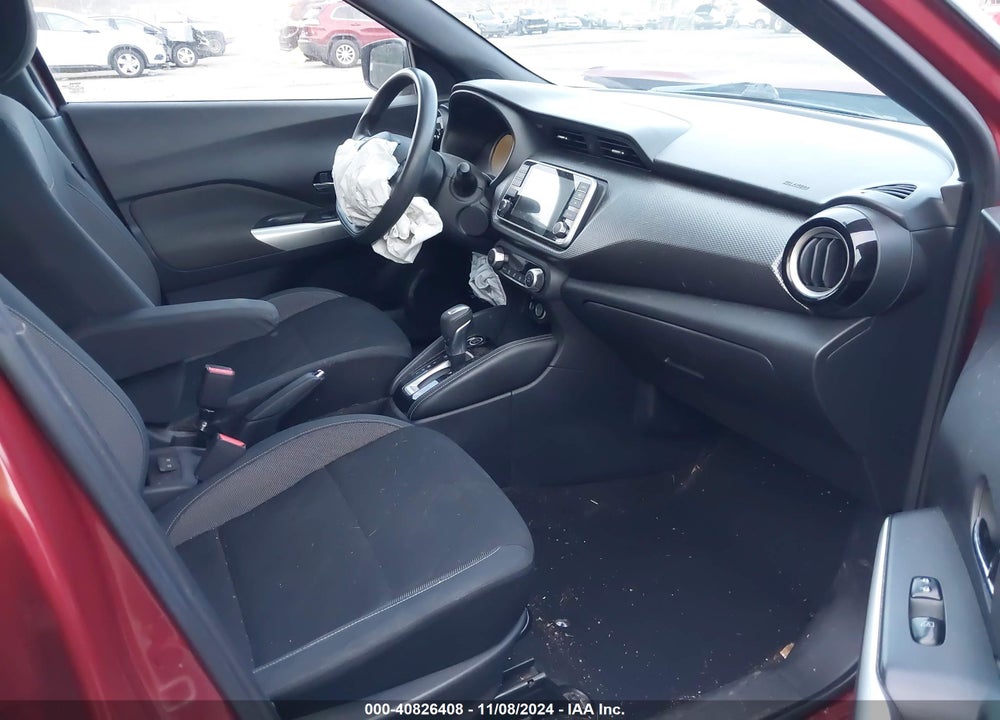 2019 NISSAN KICKS SV VIN: 3N1CP5CU2KL551690