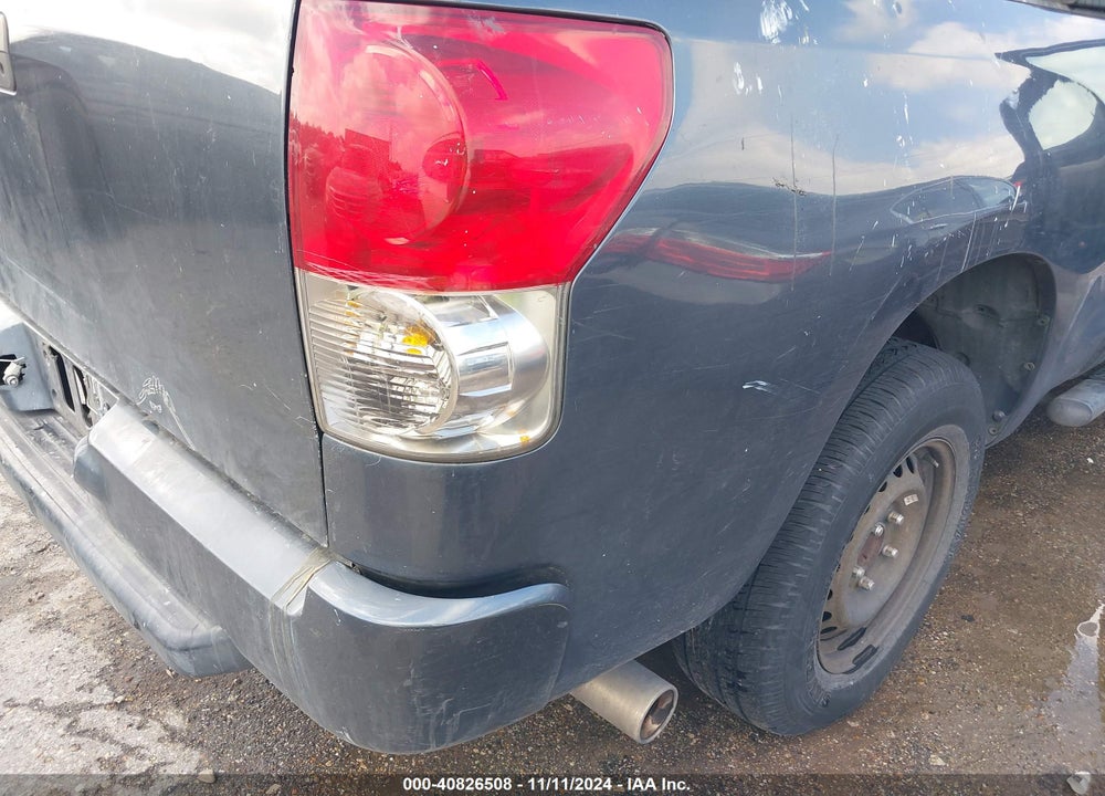2007 TOYOTA TUNDRA SR5 V8 VIN: 5TFRV541X7X026812