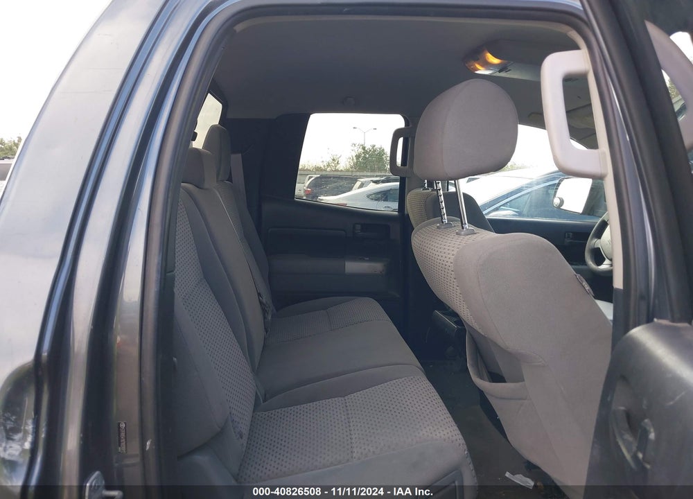 2007 TOYOTA TUNDRA SR5 V8 VIN: 5TFRV541X7X026812