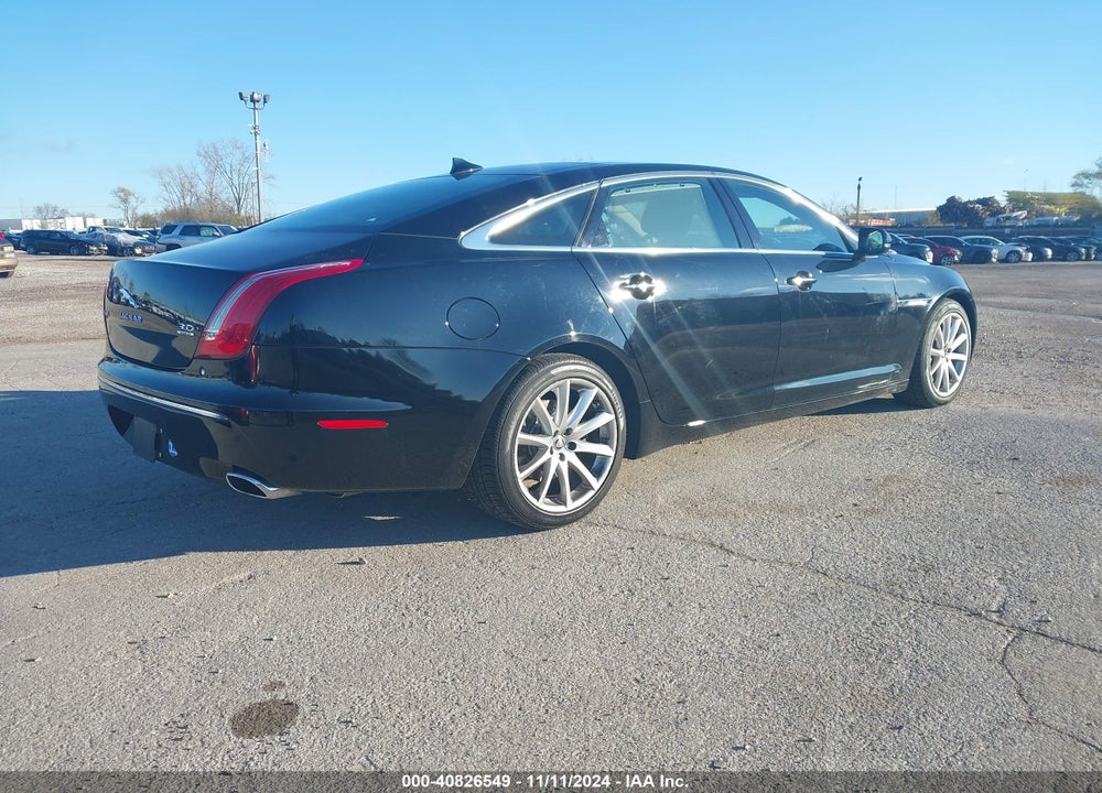 2013 JAGUAR XJ XJL PORTFOLIO VIN: SAJWJ2GD0D8V45605