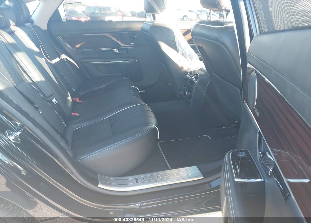 2013 JAGUAR XJ XJL PORTFOLIO VIN: SAJWJ2GD0D8V45605