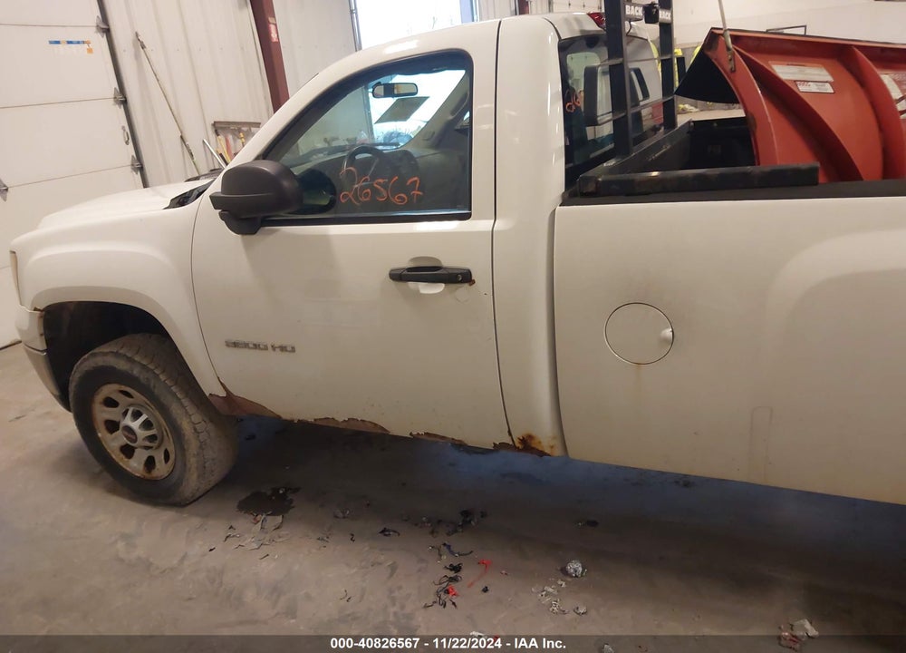 2011 GMC SIERRA 3500HD WORK TRUCK VIN: 1GT322CG5BF146163