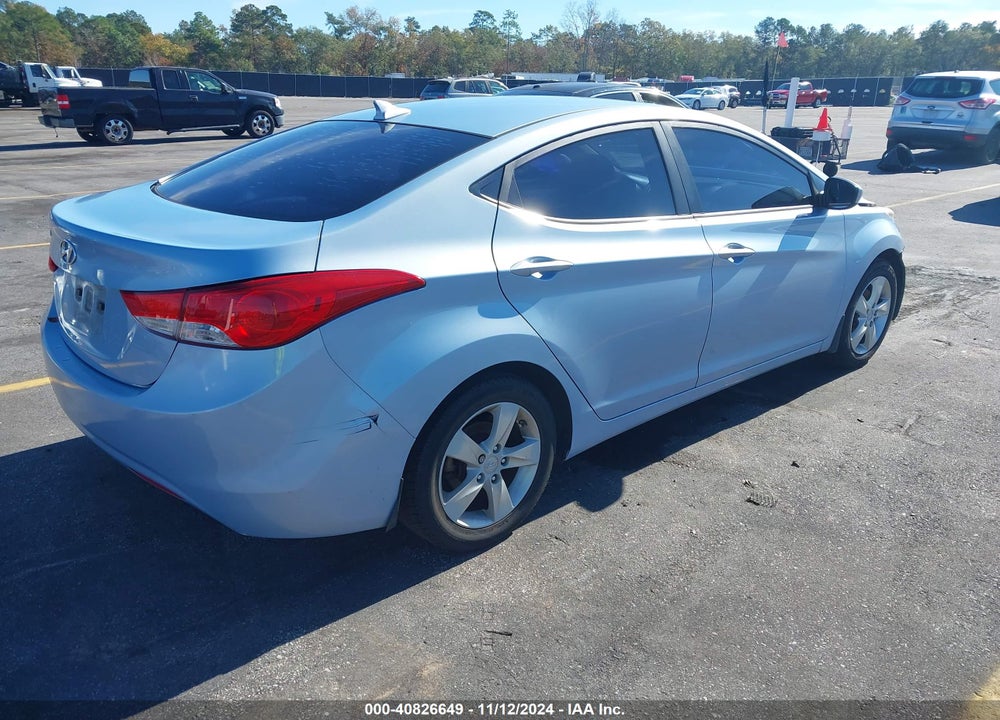 2013 HYUNDAI ELANTRA GLS VIN: KMHDH4AE5DU745610