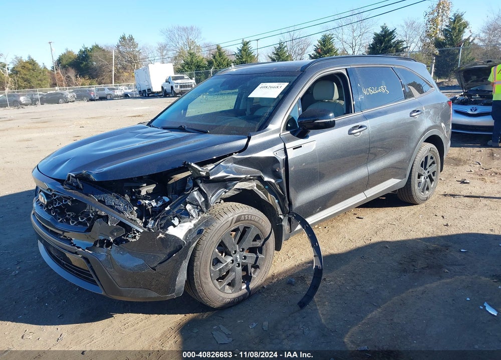 2021 KIA SORENTO S VIN: 5XYRLDLC3MG038883