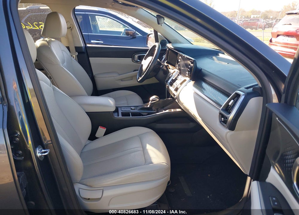 2021 KIA SORENTO S VIN: 5XYRLDLC3MG038883