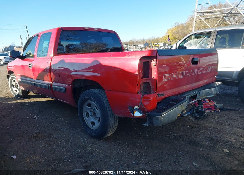 2000 CHEVROLET SILVERADO 1500 VIN: 2GCEC19W5Y1372458