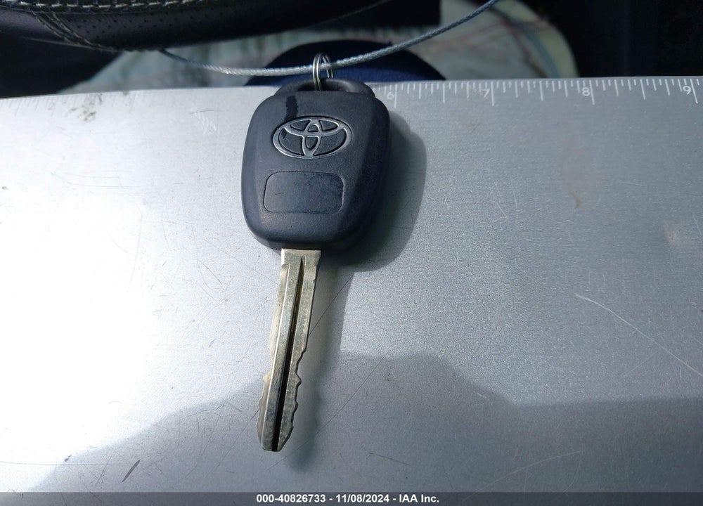 2014 TOYOTA COROLLA S PLUS VIN: 2T1BURHE8EC090450