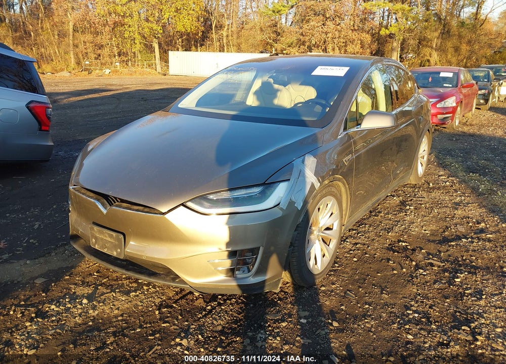 2016 TESLA MODEL X 60D/70D/75D/90D VIN: 5YJXCAE28GF003939