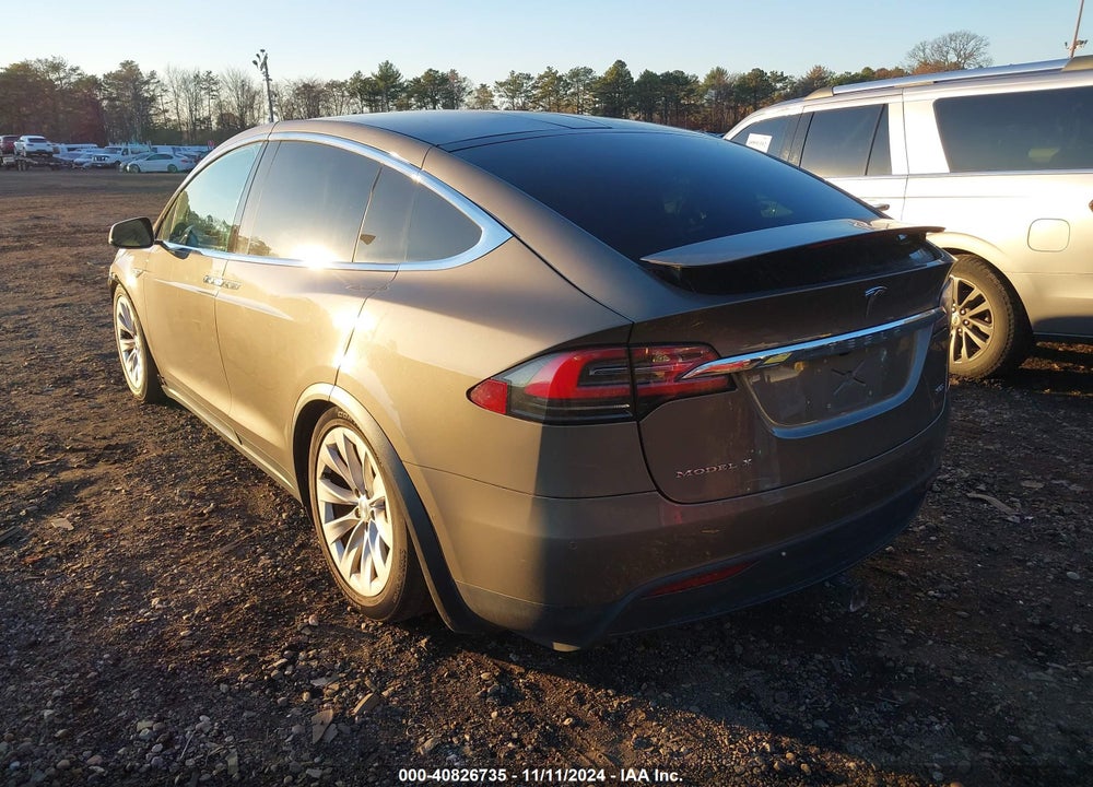 2016 TESLA MODEL X 60D/70D/75D/90D VIN: 5YJXCAE28GF003939