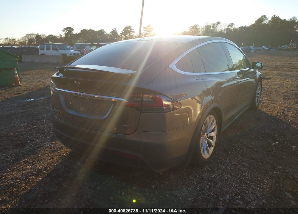 2016 TESLA MODEL X 60D/70D/75D/90D VIN: 5YJXCAE28GF003939
