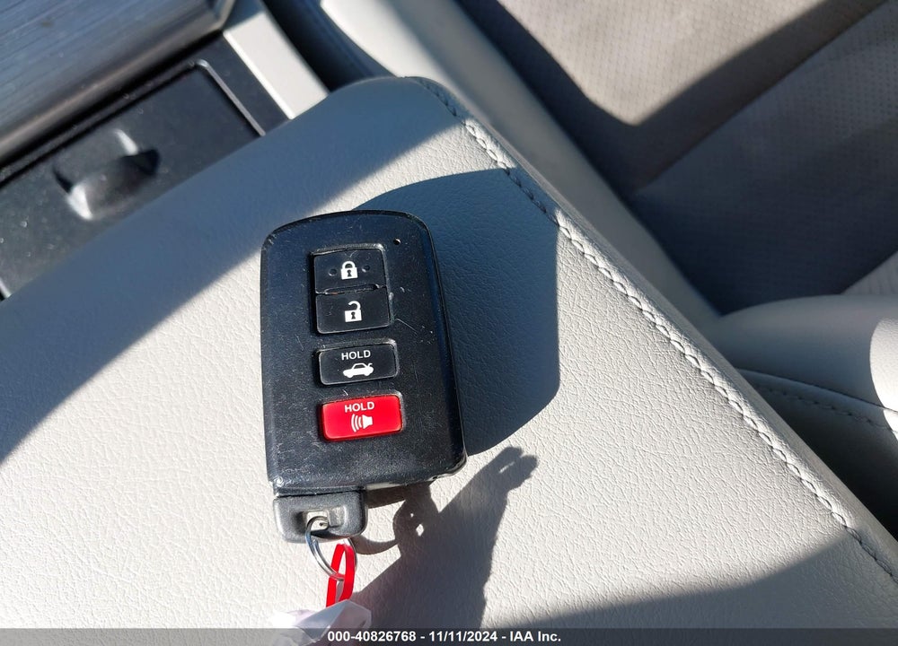 2013 TOYOTA CAMRY HYBRID XLE VIN: 4T1BD1FK6DU077378