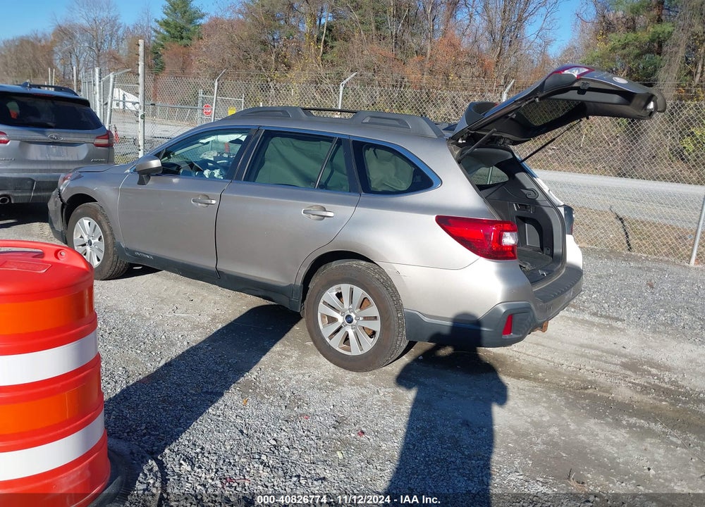 2018 SUBARU OUTBACK 2.5I PREMIUM VIN: 4S4BSACC0J3268430
