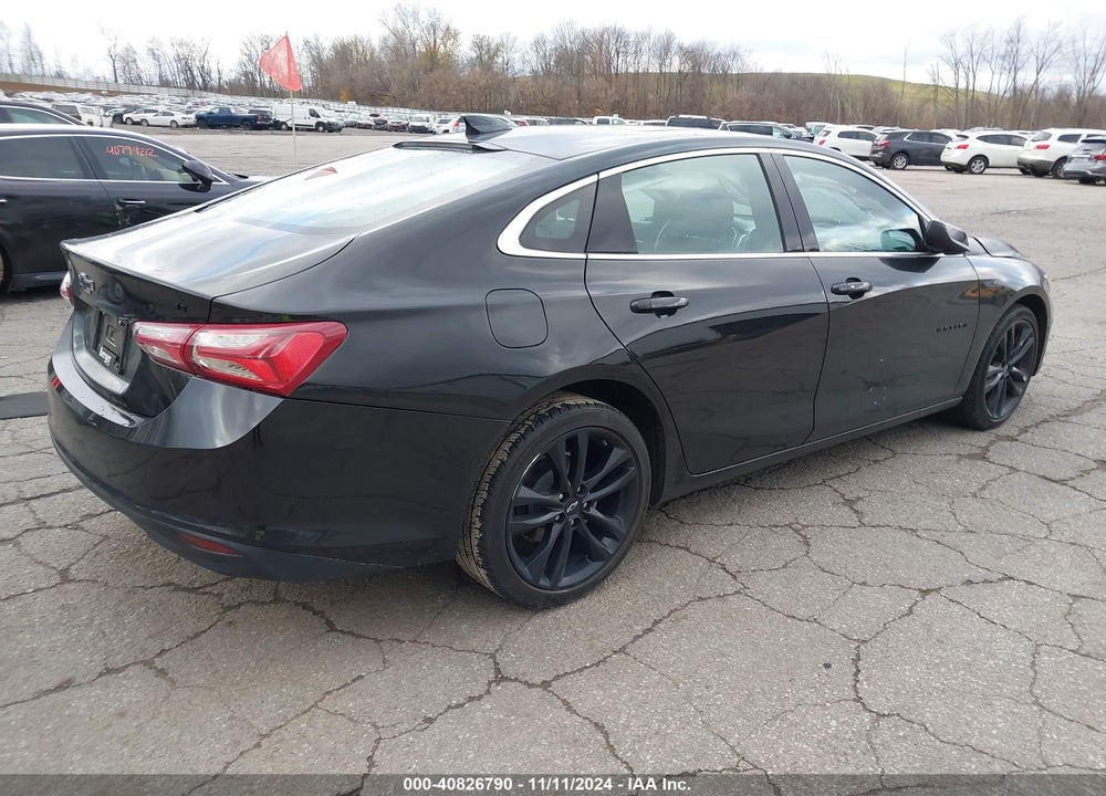 2022 CHEVROLET MALIBU FWD LT VIN: 1G1ZD5ST3NF111171