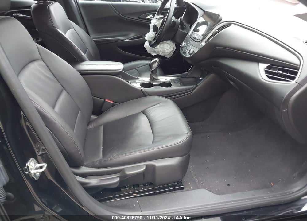 2022 CHEVROLET MALIBU FWD LT VIN: 1G1ZD5ST3NF111171