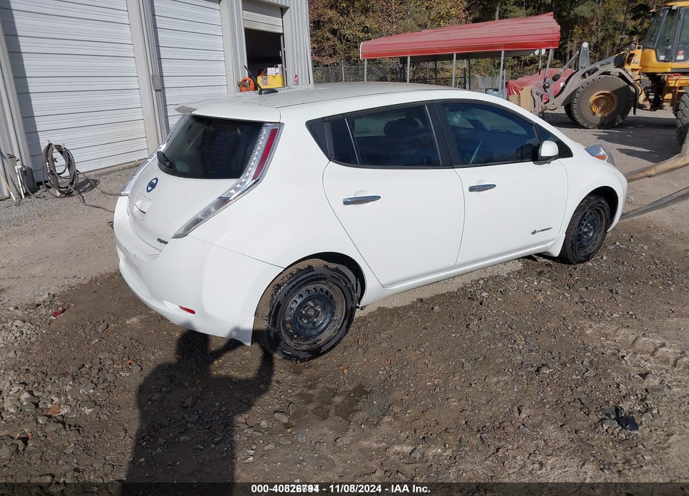 2015 NISSAN LEAF S VIN: 1N4AZ0CP7FC305298