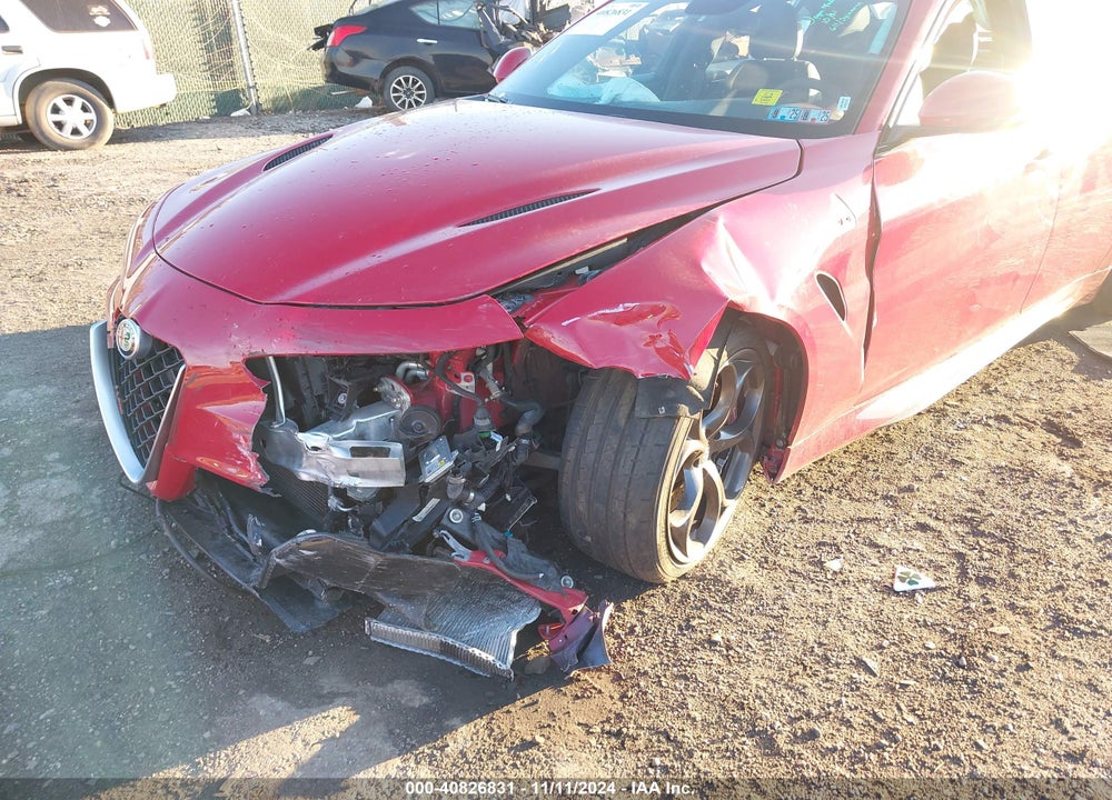 2017 ALFA ROMEO GIULIA QUADRIFOGLIO RWD VIN: ZARFAEAV7H7549878