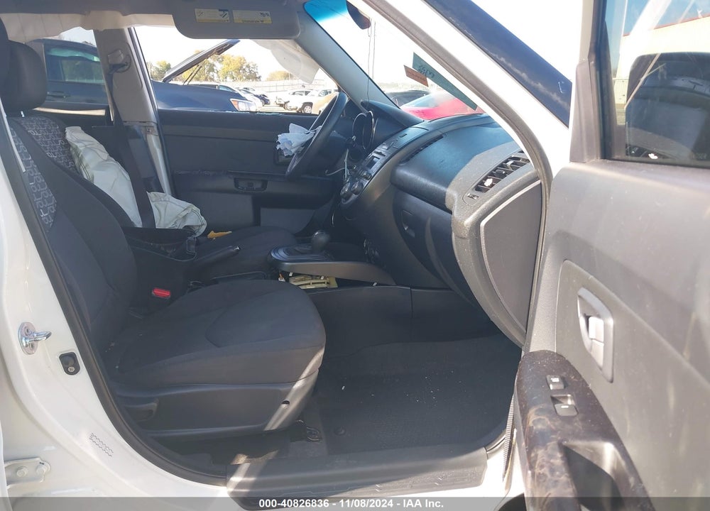 2011 KIA SOUL VIN: KNDJT2A29B7716638