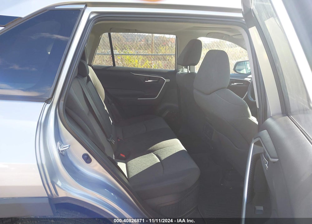 2021 TOYOTA RAV4 HYBRID XLE VIN: 4T3RWRFV1MU044605