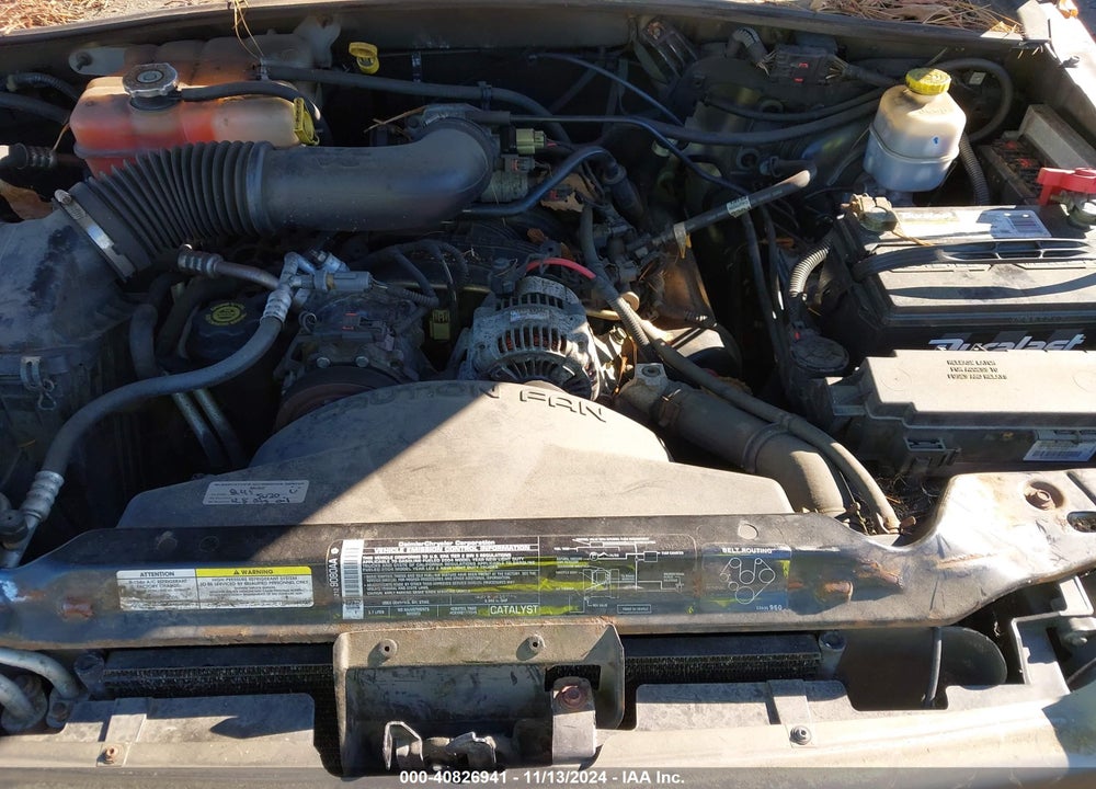 2004 JEEP LIBERTY SPORT VIN: 1J4GL48K64W142420