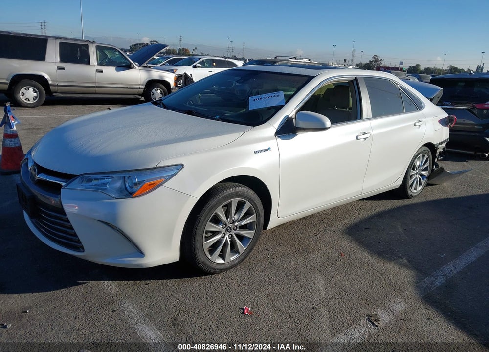 2015 TOYOTA CAMRY HYBRID XLE VIN: 4T1BD1FK4FU153862